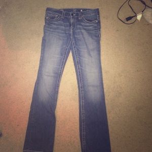 dark wash denim jeans