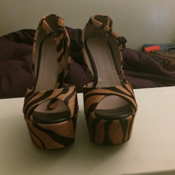 Pony Hair Zara wedge sandals - Picture 2 of 2