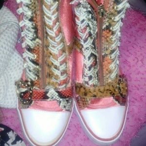 Peach apple bottom sneakers