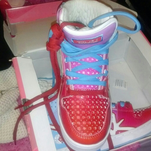 New NEW Pinkdice SNEAKERS