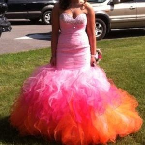 Prom dress! Mermaid size 4