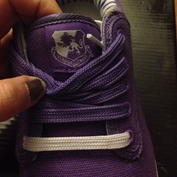 To small - Picture 3 of 4