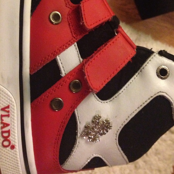 To small - Picture 3 of 4