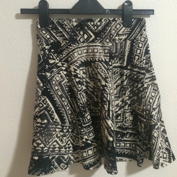 Aztec skater skirt - Picture 1 of 2