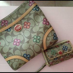 Authentic COACH clover file bag and wallet