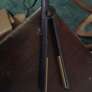 "CHI air" hair straightener