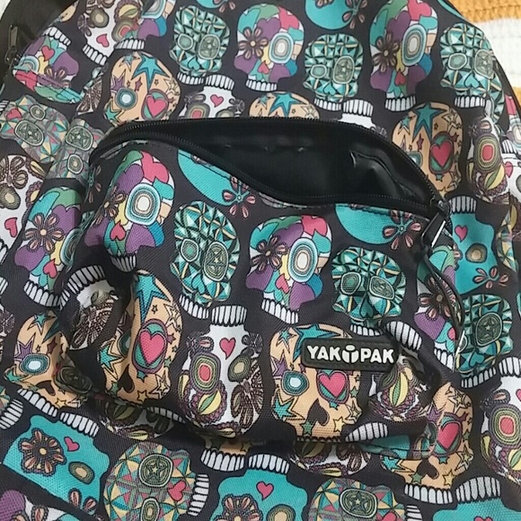 Sugar Skull Yak Pak