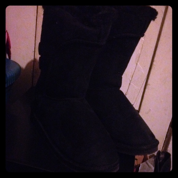 Black Boots