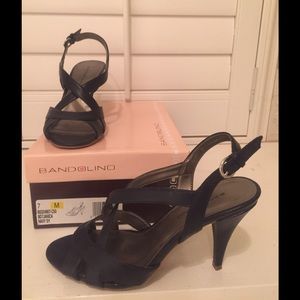 Bandolino Navy leather sandals