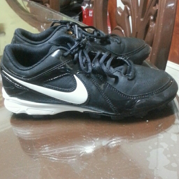 Nike baseball/softball cleats