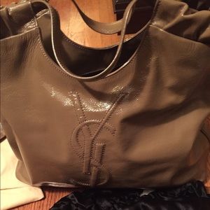Gorgeous YSL tote!
