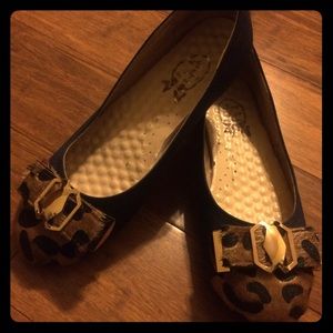 Leopard with navy blue flat. Super comfy.