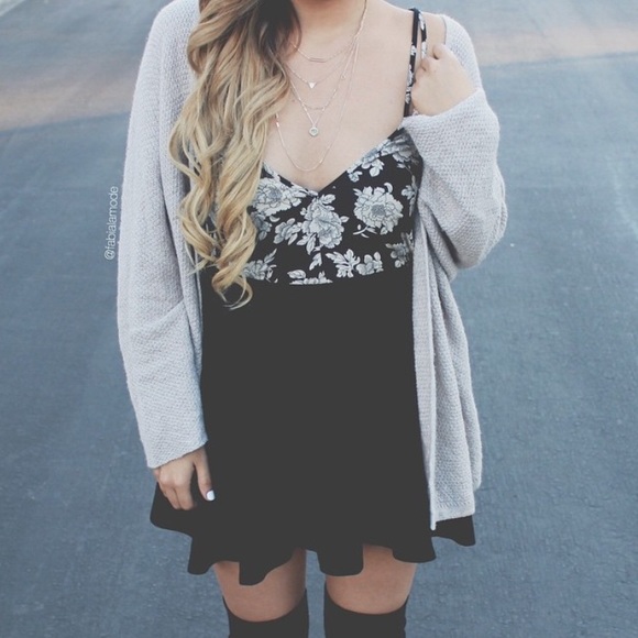 Brandy Melville Selda dress - Picture 4 of 4