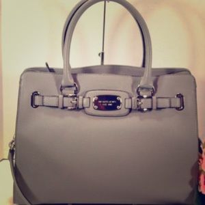 MICHAEL KORS Hamilton with silver hardware