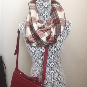 Plaid scarf