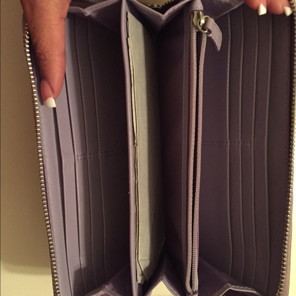 Coach wallet SOLd SOLD - Picture 4 of 4