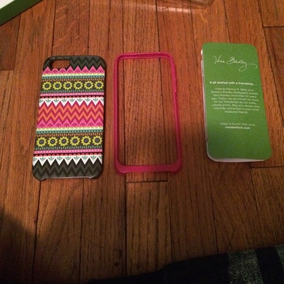 NWT Vera Bradley iPhone 5/5s case - Picture 2 of 2