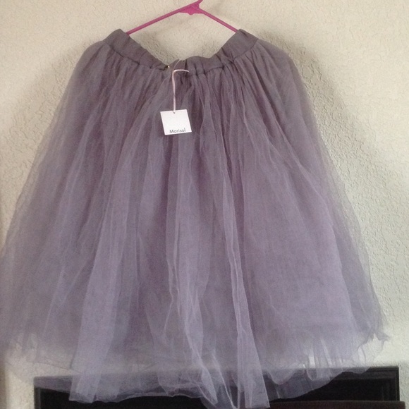 GORGEOUS CUSTOM🎀GRAY TULLE SKIRT!💗 - Picture 2 of 2