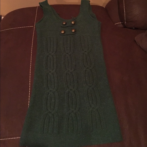 Green heritage 1981  crochet  dress