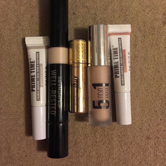 Mixed lots of goodies