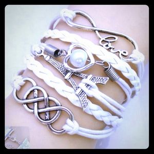 NEW LOVE INFINITI WHITE HEART LOVE BRAID BRACELET