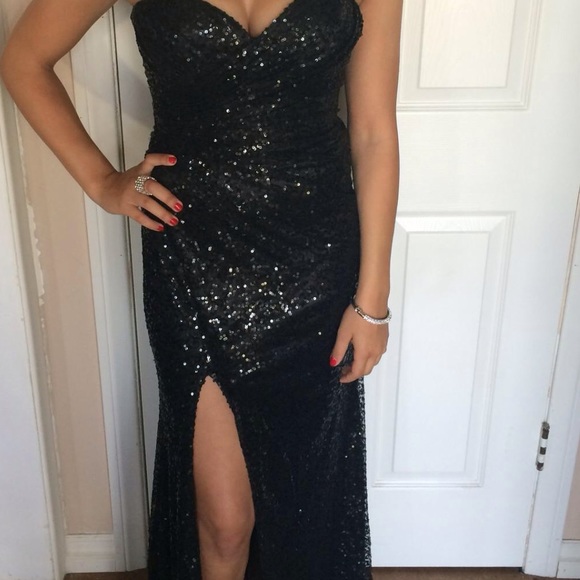 Prom Dress - Picture 2 of 3