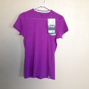 Patagonia workout t-shirt