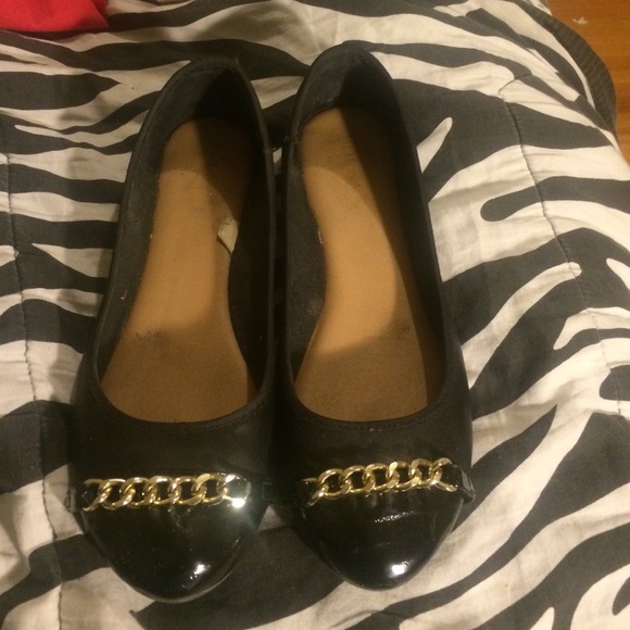 Black flats