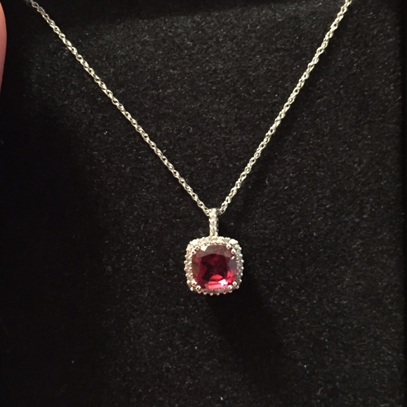 10k gold, diamond and garnet necklace