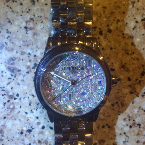 🚨REDUCED🚨 Steve Madden Bedazzled Watch