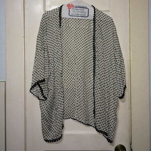 Plus Size shawl/sheer open top