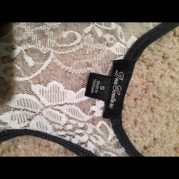 Top - Picture 2 of 2