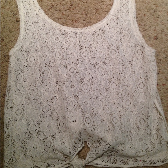 Lace shirt - Picture 1 of 2