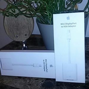 VIP Apple Adaptor Bundle ($55obo)