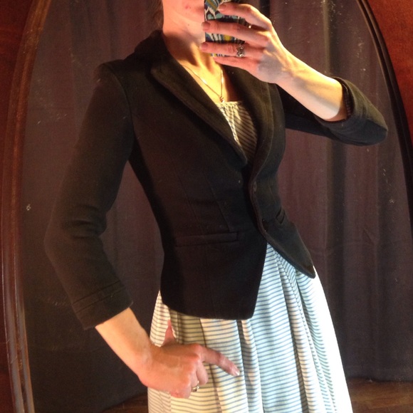 H&M Jackets & Blazers - H&M black fitted blazer