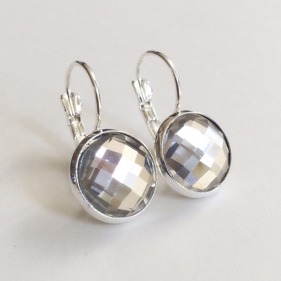 3/$20⚡️Crystal silver plated frenchback earring - Picture 2 of 5