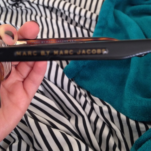 Marc Jacobs Frames - Picture 2 of 3
