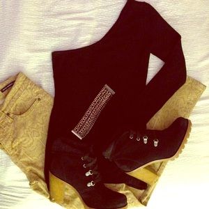 Guess Black One Shoulder Sweater