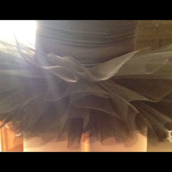 TuTu - Picture 3 of 3