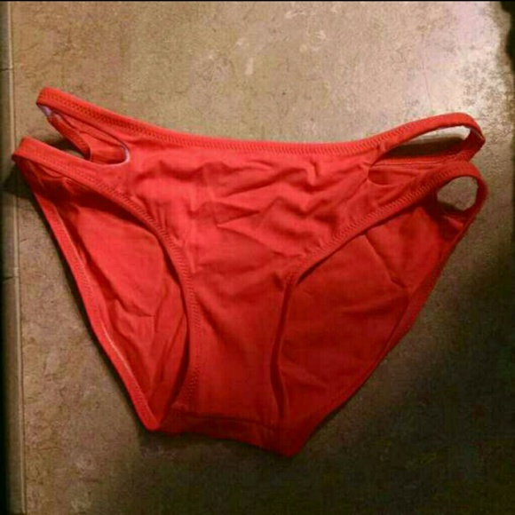 NWOT Bikini bottoms