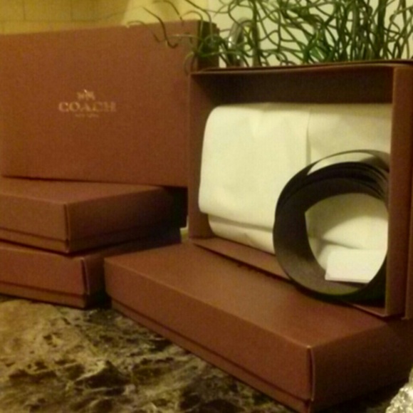 5 Authentic Coach Wallet/Accessory Boxes ($30obo)