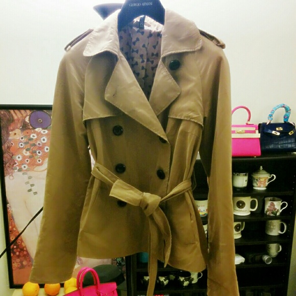 H M Jackets Coats Soldhm Trench Coat Small Size Size 2 Poshmark h-m-jackets-coats-soldhm-trench-coat-small-size-size-2-poshmark