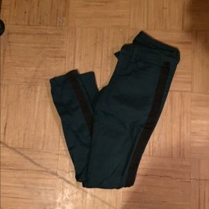 Blue/green skinny jean