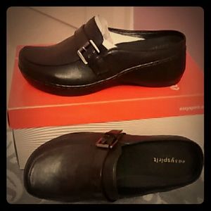 Easy Spirit Comfort Shoes