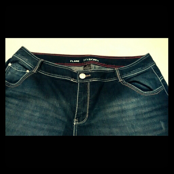 Flare Jeans