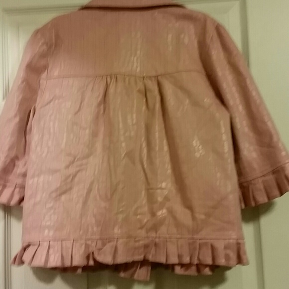 Jacket - Picture 3 of 4