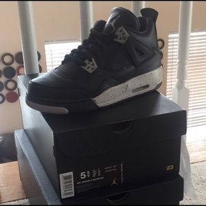 Jordan Retro 4
