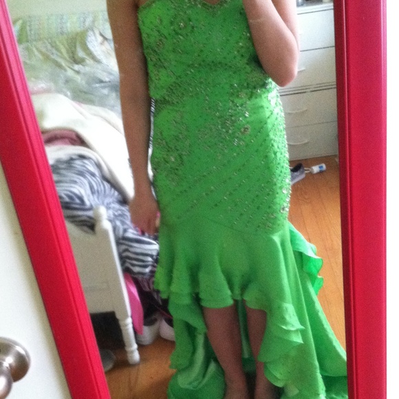 Prom Dress - Picture 3 of 4