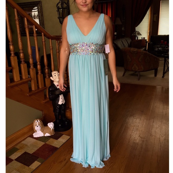 Tiffany blue prom dress