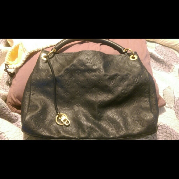 SOLD!!!! Louis Vuitton Artsy Empreinte